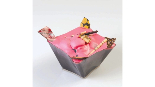 Wavy quadrilateral bowl with or without cap 200cc